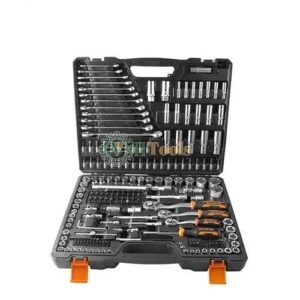 Socket set