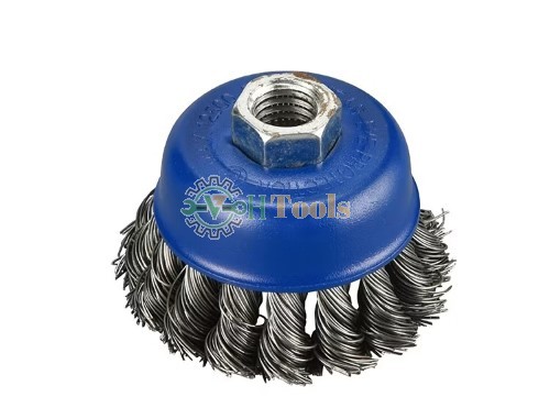 C0200002 B Twisted wire cup brush