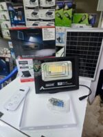 50w Solar flood light remote controlled - Image 2