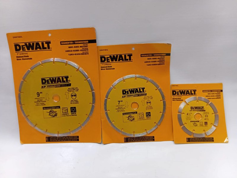 d8f59f95-c24f-4d06-8e9f-8be0515e19fb Dewalt diamond disc wet/dry 4.5" - Image 1