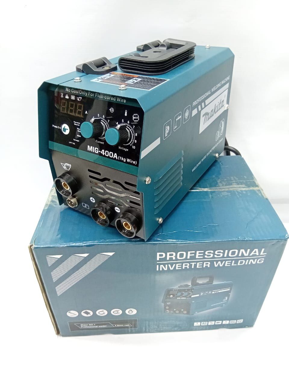 638bb073-bcdd-4b0c-bde6-1eb59fb9927e Makita Mig-400 inverter welding machine - Image 1