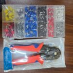 Self-adjusting ferrule crimping tool kit