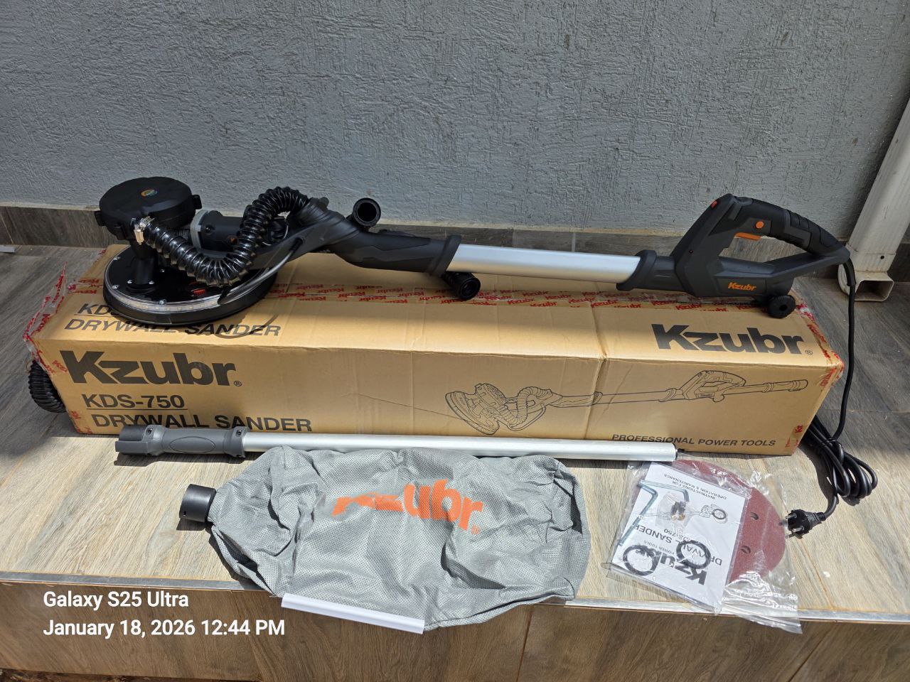 ea594baf-3cba-4c1d-9903-d75a55362cfa Kzubr KDS-750 drywall sander - Image 1