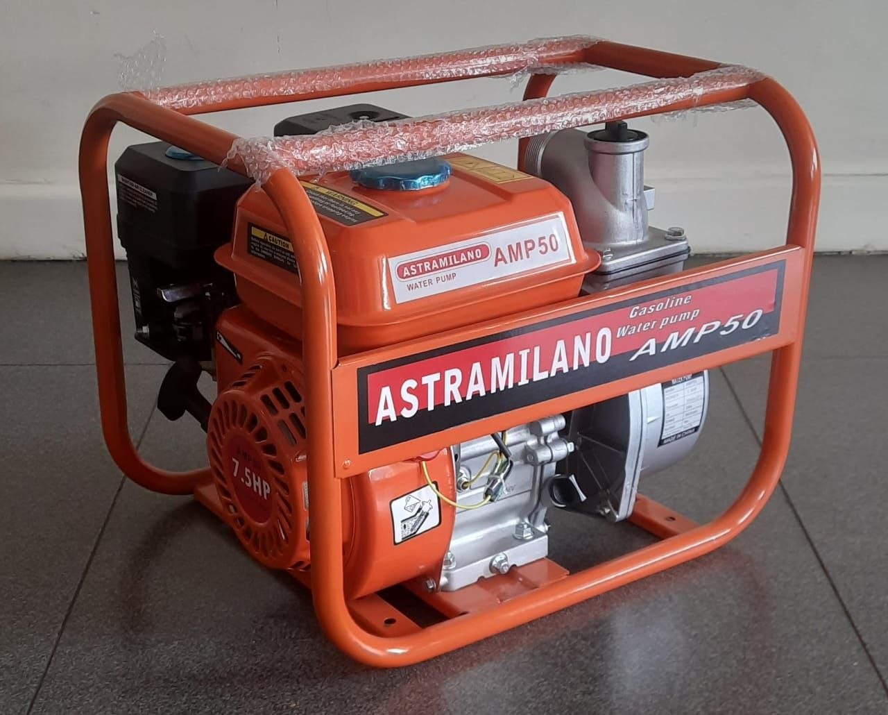 57eec3b7-15c1-4b67-9015-eebf2d22882d Astramilano water pump 2 inches 7.5hp engine - Image 1