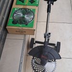 Cordless grass cutter set