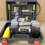 Dera branded heavy-duty, double-cylinder air compressor 12V