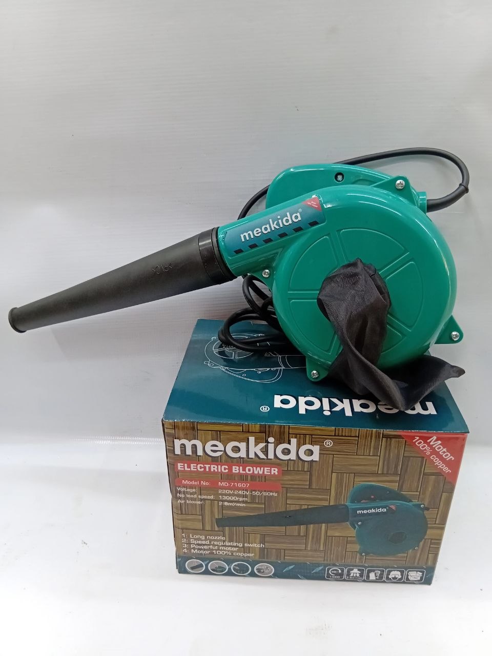 7888394a-f00b-4b1f-8a27-db37068762ca Meakida electric blower 600w - Image 1