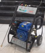 Milano Italia Petrol Pressure Washer 3300PSI 8.0hp Engine