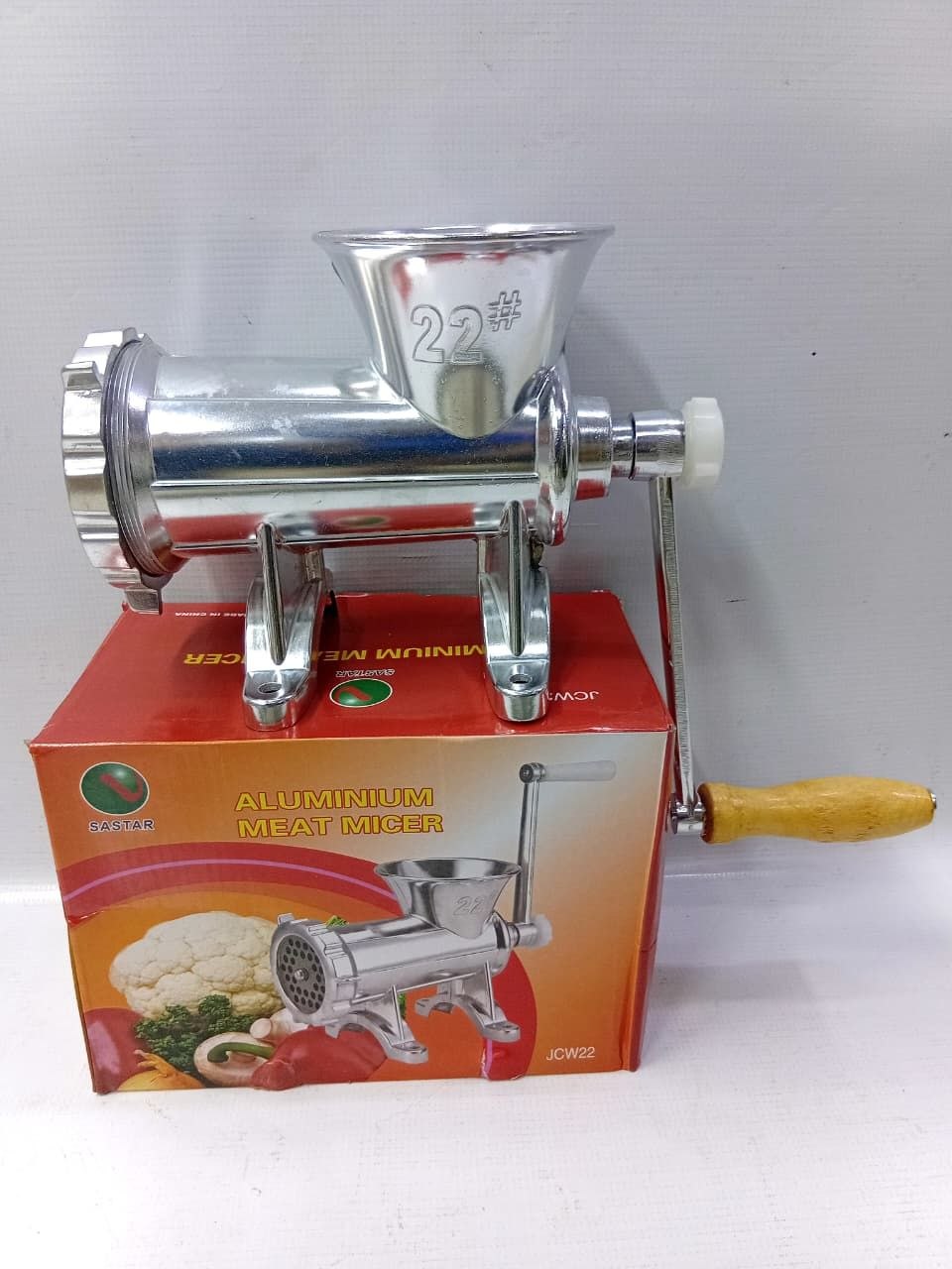 62b32af8-7006-458f-bb3c-7690bc7479b5 Manual meat mincer #22 - Image 1